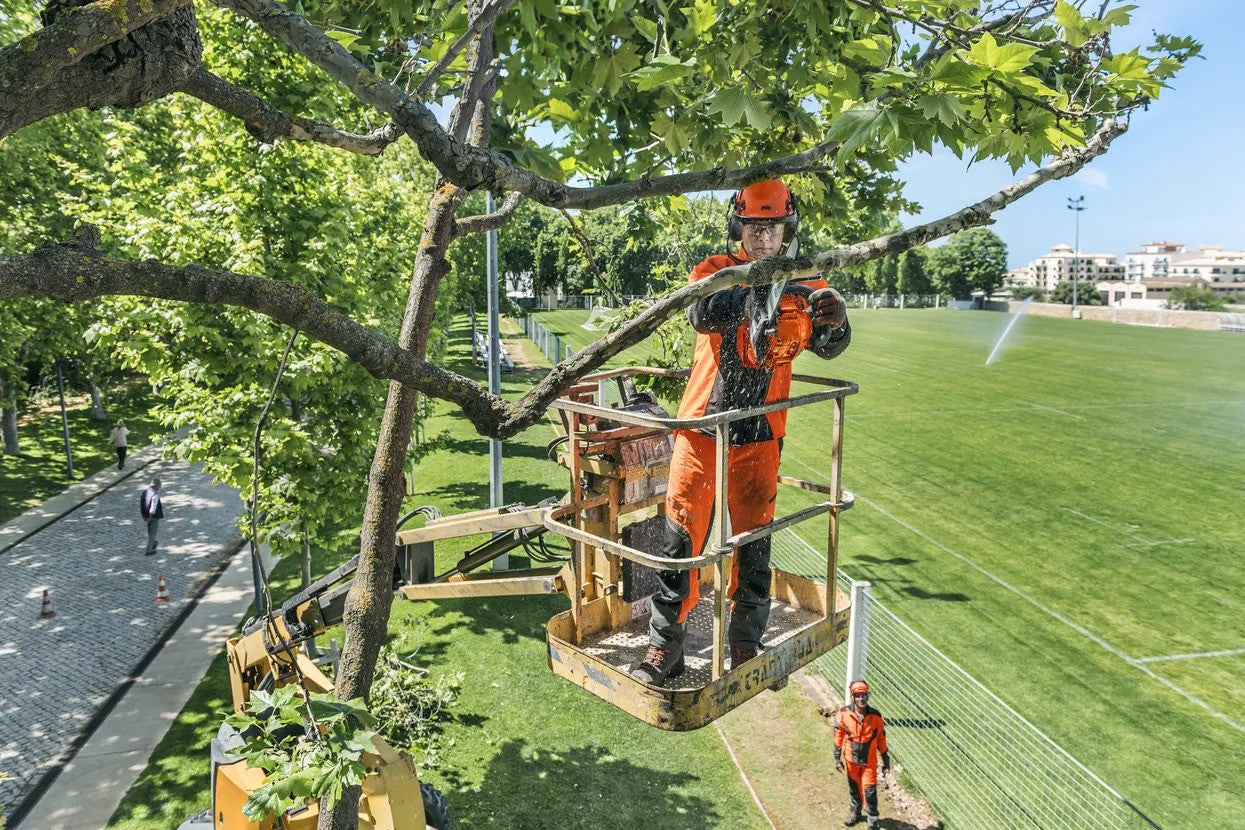 HUSQVARNA T435 CHAINSAW