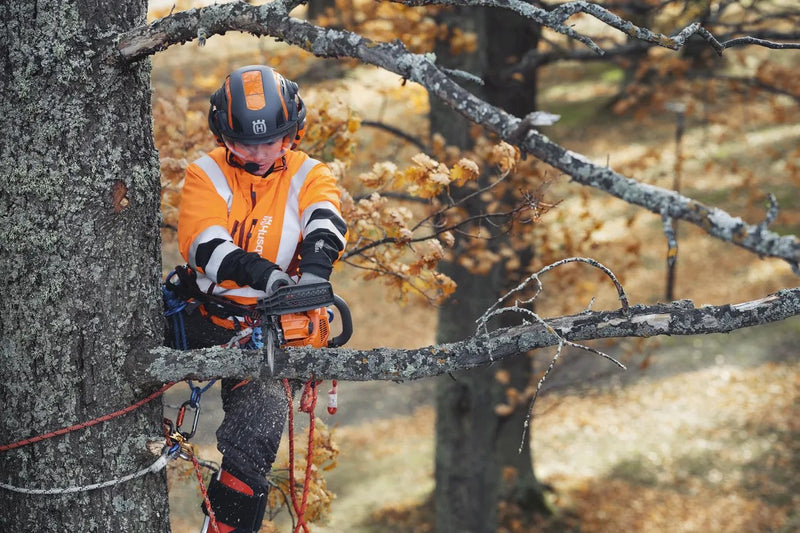 Husqvarna T435 Chainsaw