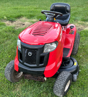 2014 Troy-Bilt Bronco Riding Mower – 13WV78KS011