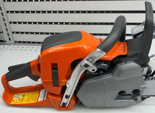 Husqvarna® 550 XP® – Professional Series Chainsaw 18in Bar | 50.1cc X-Torq® Engine