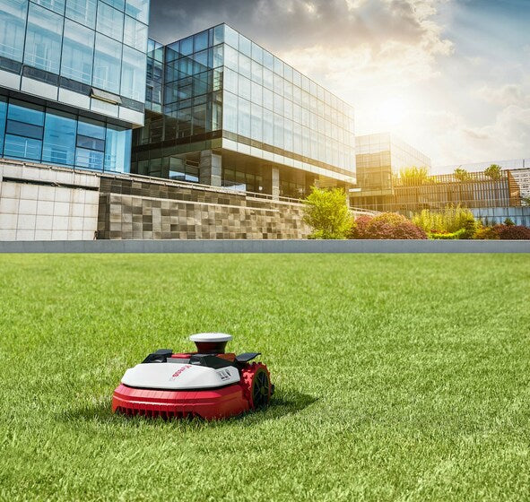 Kress KR173 MISSION 1-1/4 Acre Robotic Mower