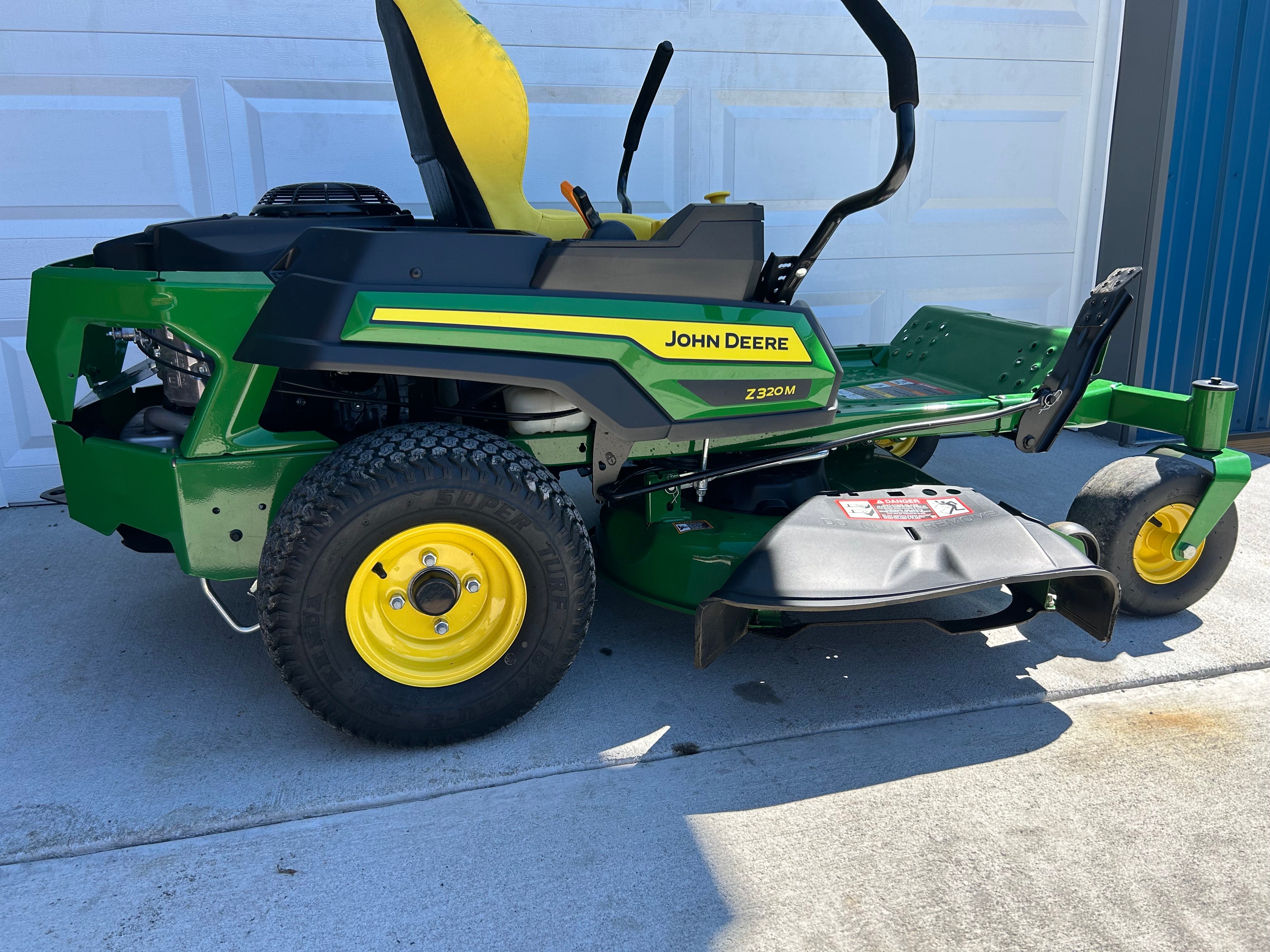 JD Z320M 42A