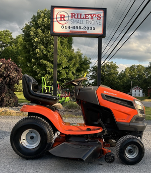 🔥 HUSQVARNA YTH18K46 LAWN TRACTOR 🔥