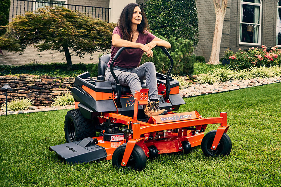 Bad Boy MZ Magnum 42″ Zero-Turn Mower – BMZ42FR651